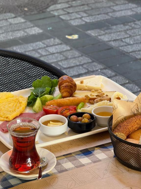 Emilion Hotel — 10