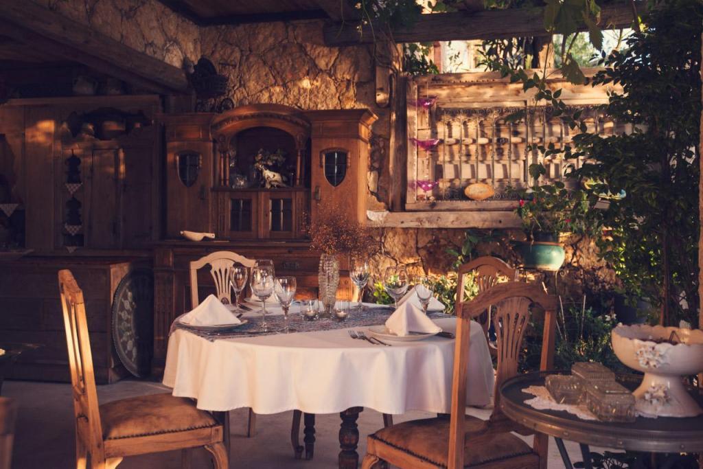 Fidanka Hotel — 2