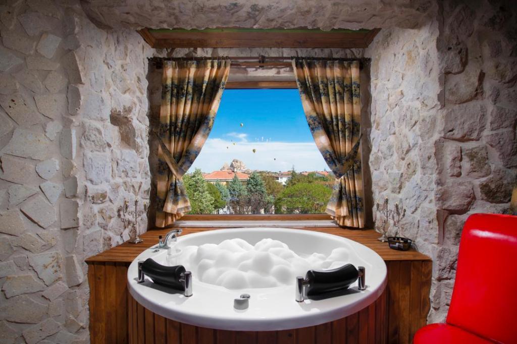 Cappadocia Fiesta Stone House — 9