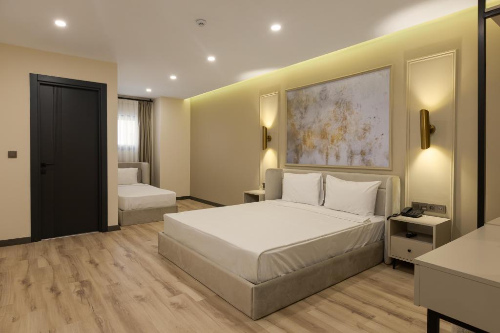 Fora Inn Lara — 2