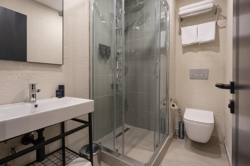Fora Inn Lara — 5