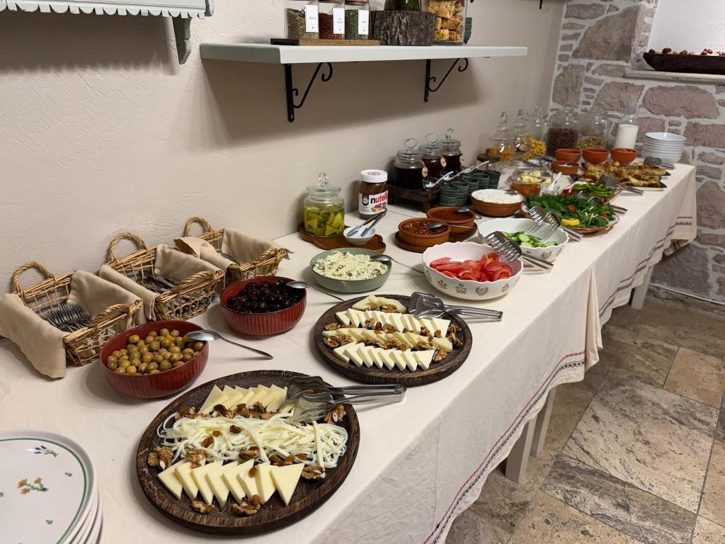 Güle Cunda — 9