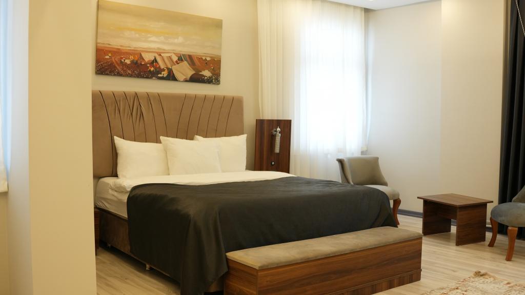 Grand Krone Hotel — 8