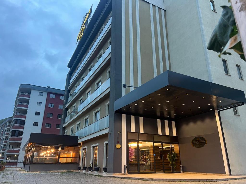 Grand Mela Hotel — 9