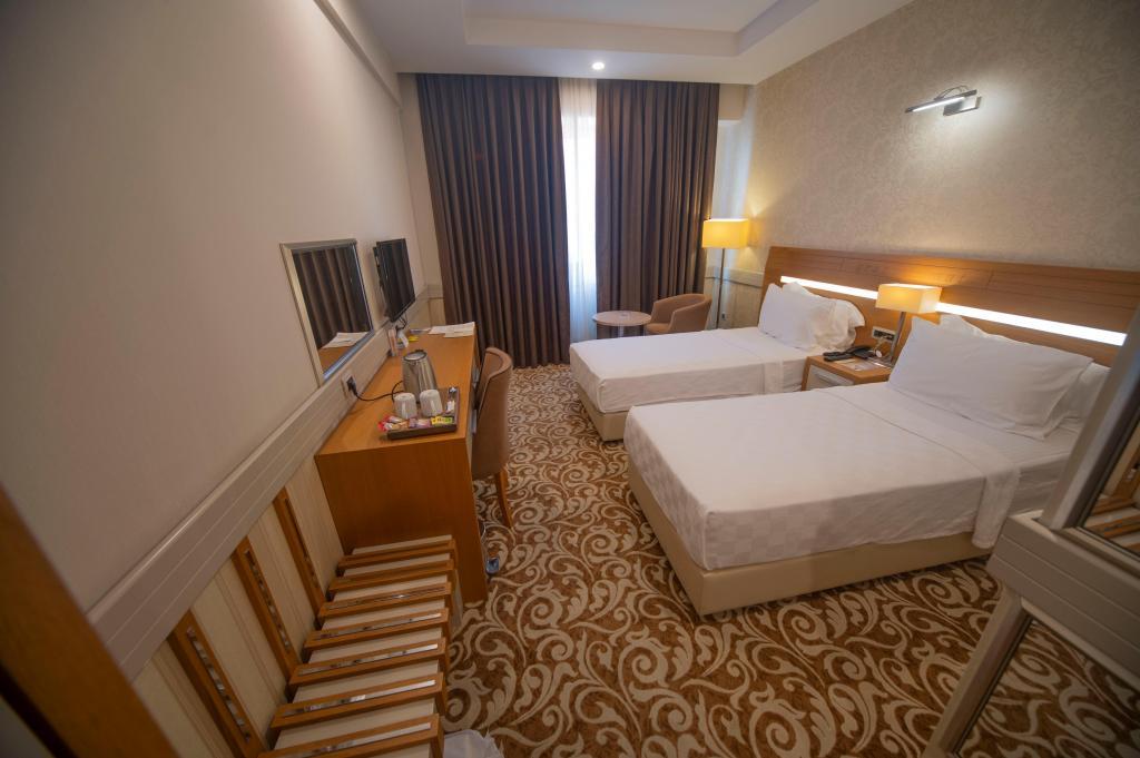 Grand İtimat Hotel — 10