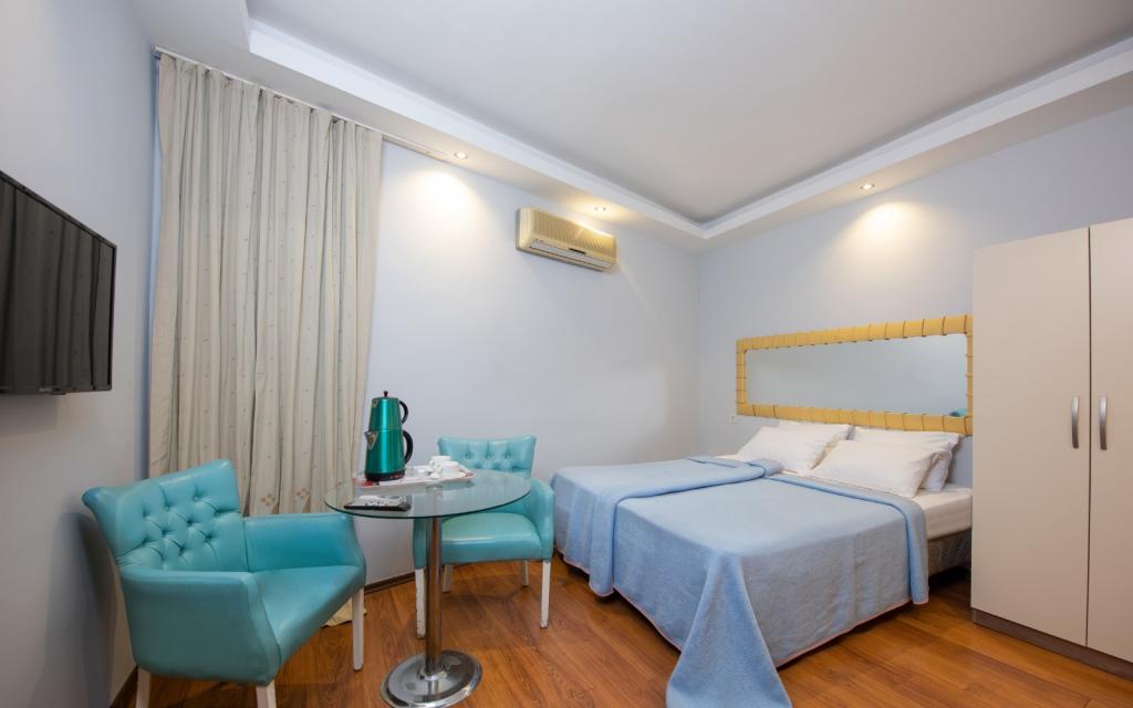 Gvar Apart Otel — 2
