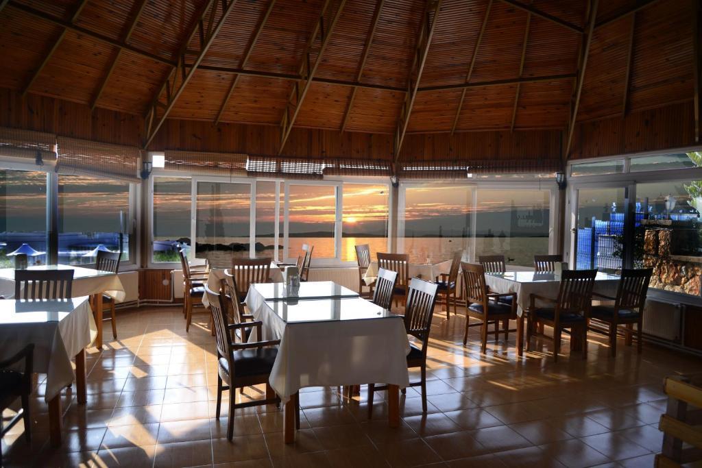 Huzur Otel Sığacık — 4