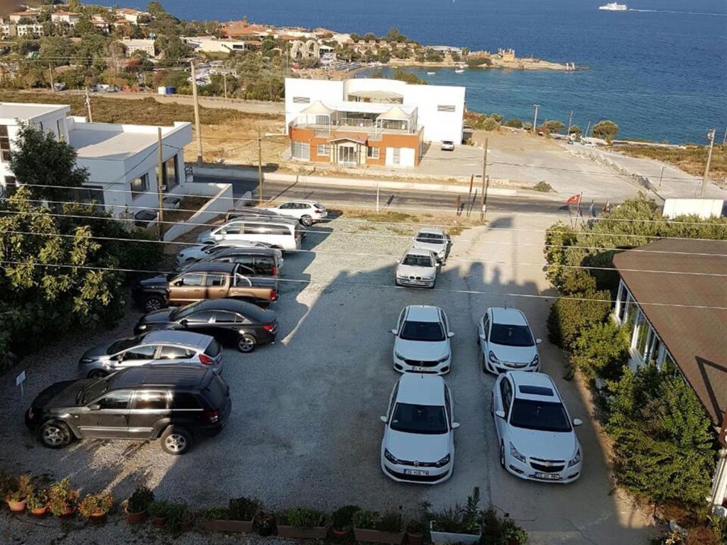 Huzur Otel Sığacık — 3