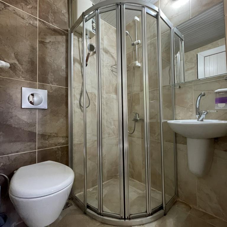 Held Hotel — 5