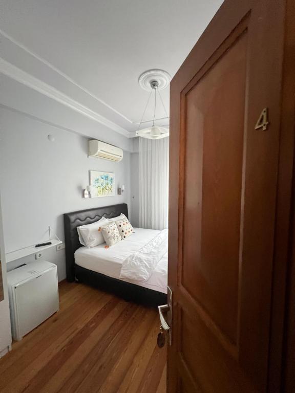 Hera Butik Otel — 4