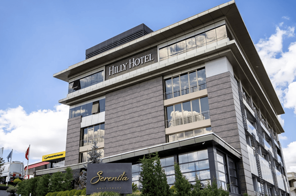 Hilly Hotel — 1