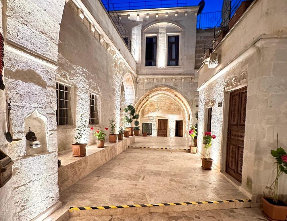 Hira Cave Hotel — 7