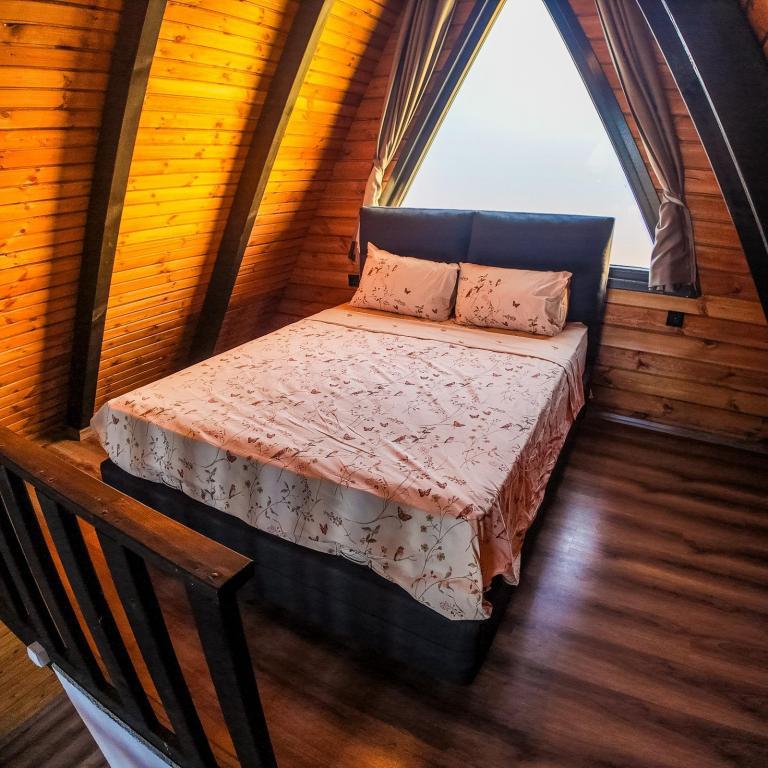 Hira Deluxe Bungalov — 10