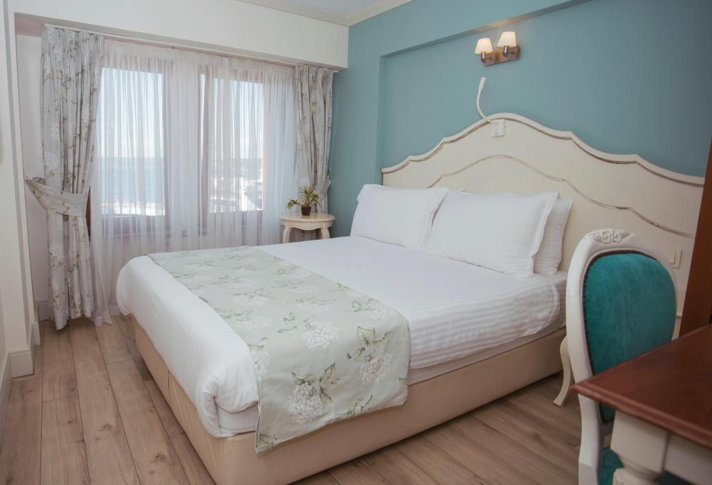 Hotel Limani — 8