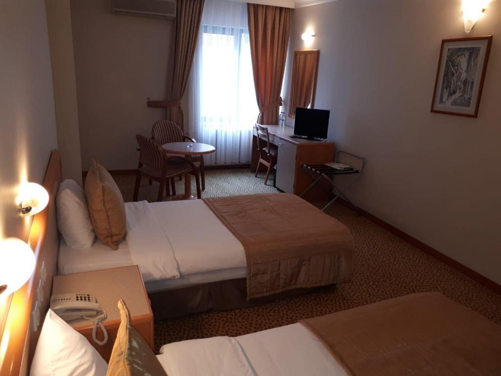 Hotel Sefa 1 — 3