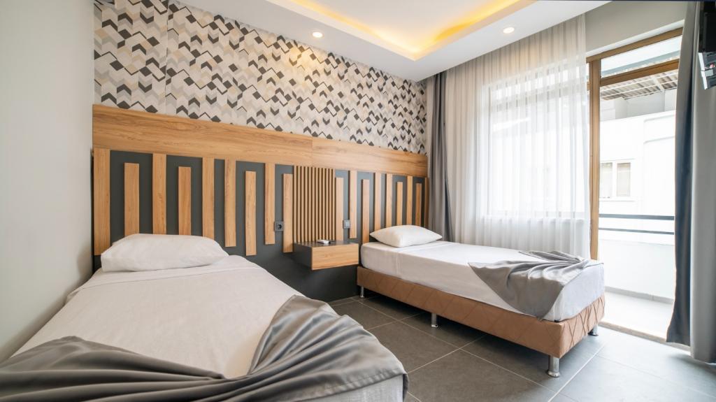 Kafkas Hotel — 9