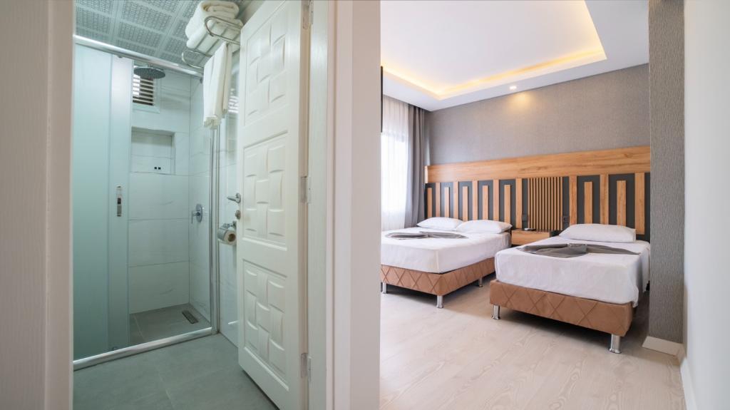 Kafkas Hotel — 8