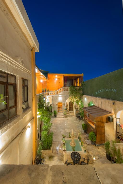 Karagül Otel
