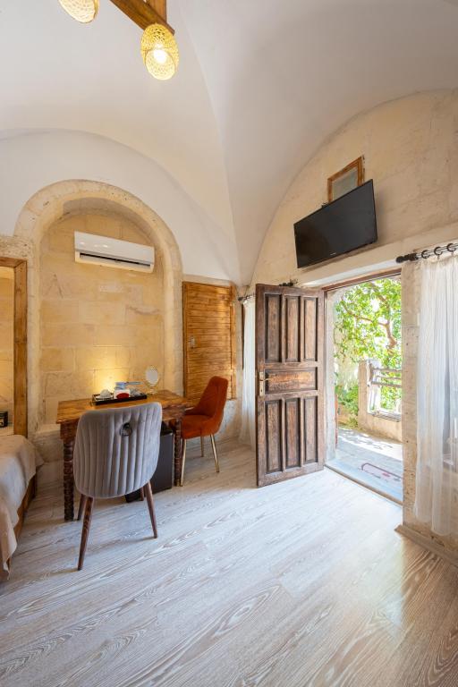 Karagül Otel — 7