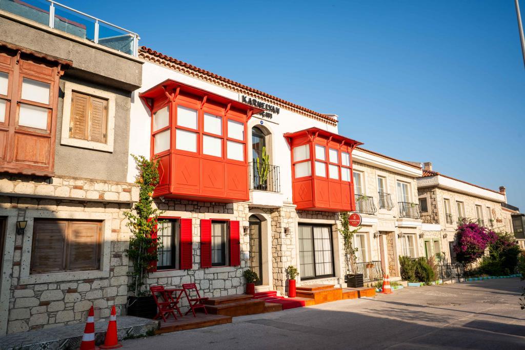 Karnelyan Alaçatı — 6