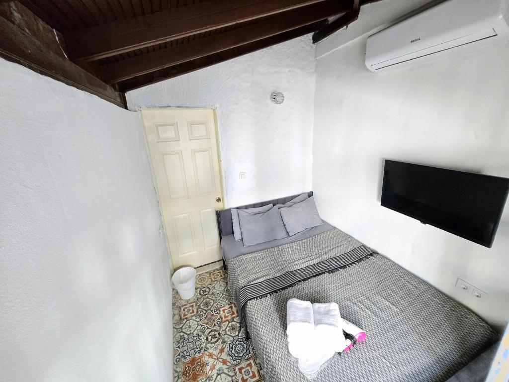 Kekik Alaçatı Otel — 2