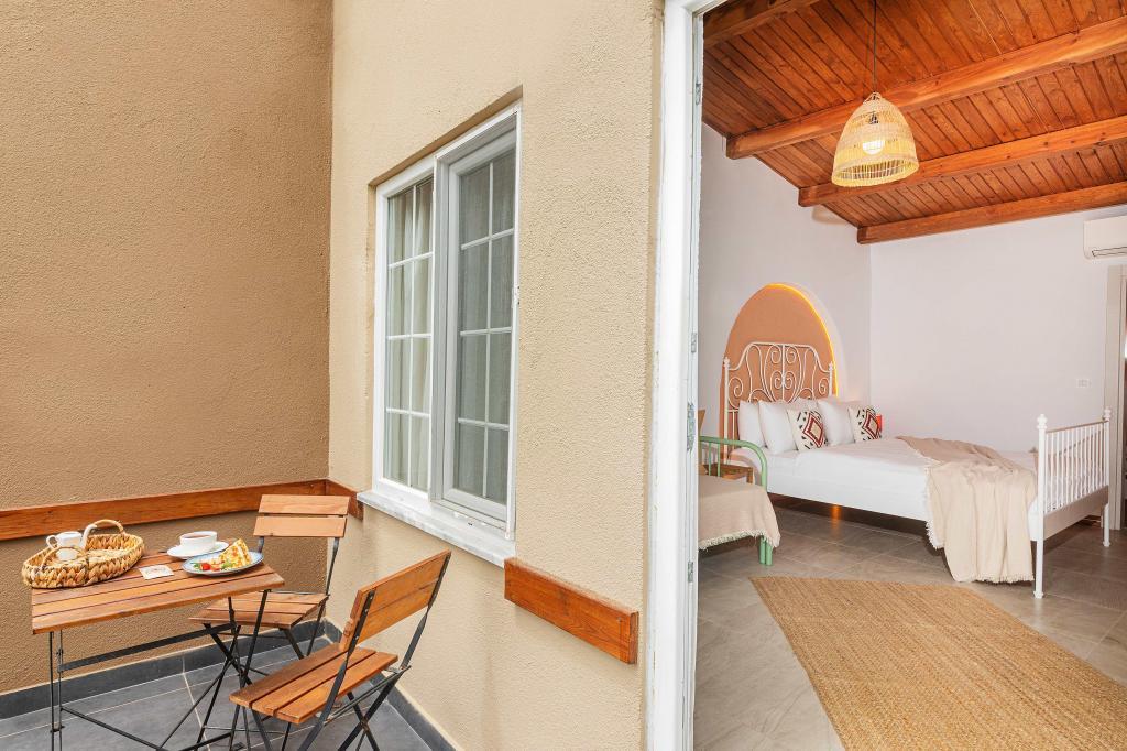 Kiraz Beach Otel — 10