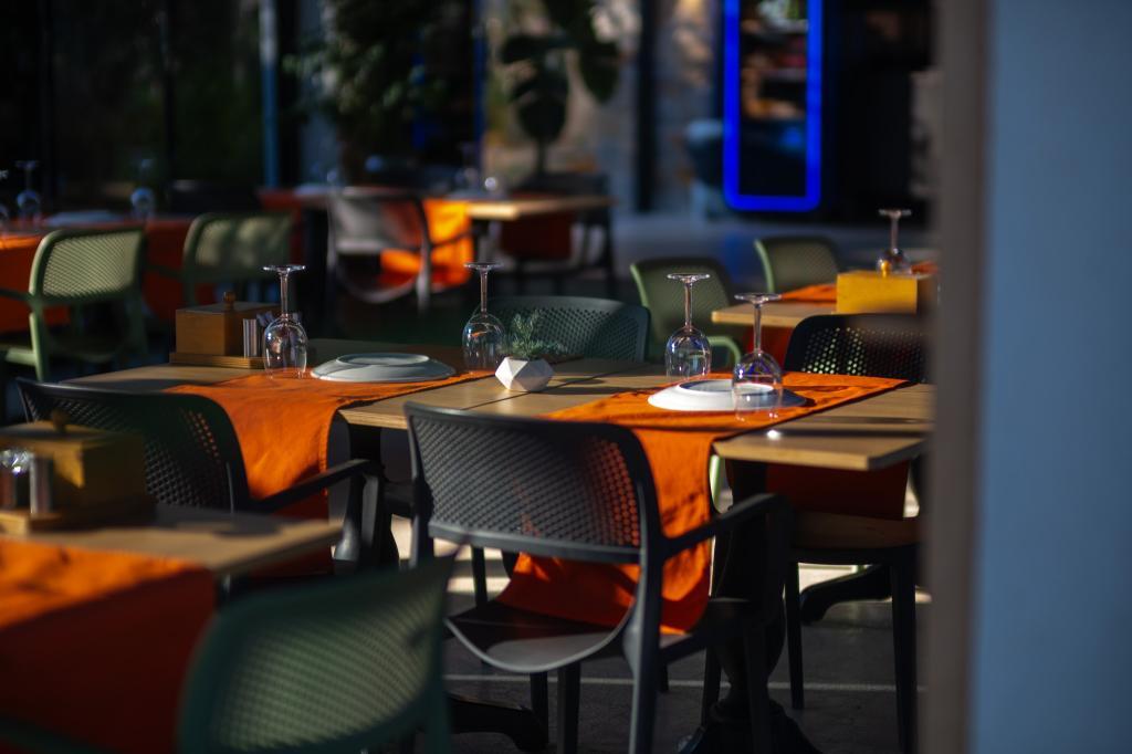 Kotinos Beach Hotel — 10