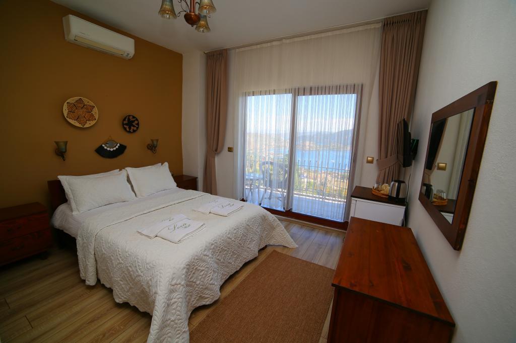 Loca Hill Selimiye — 2