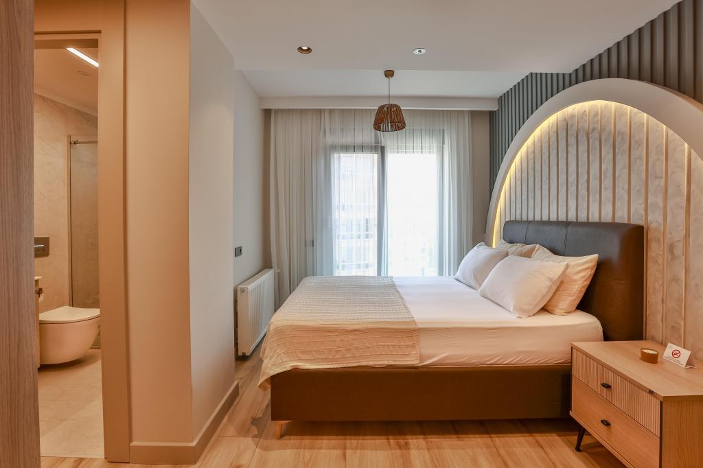 LOS Suites — 6