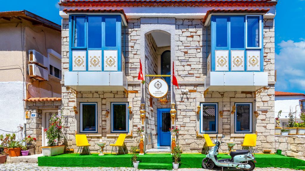 Lamur Otel Çeşme — 3