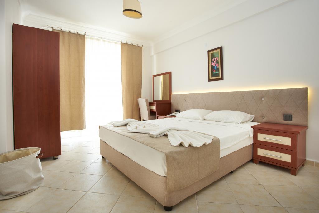 Larimar Suite Hotel — 4