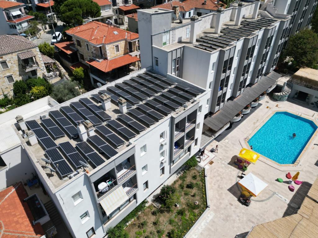Leon Otel Foça — 4