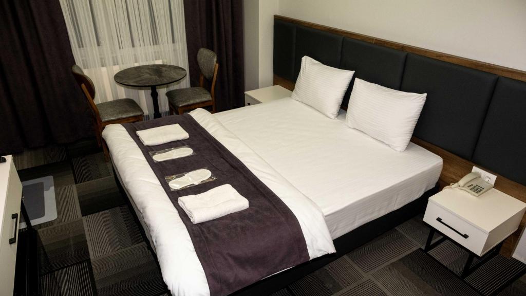 Lizbonia Suit Otel — 8