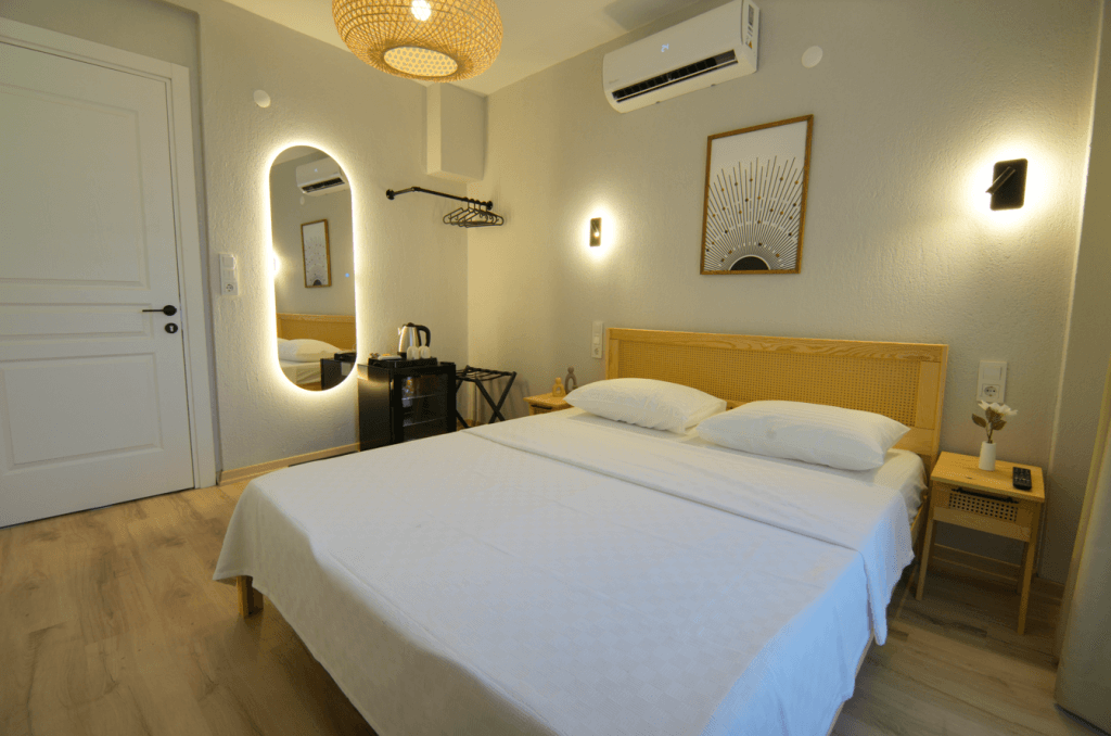 Loris Rooms Urla — 10
