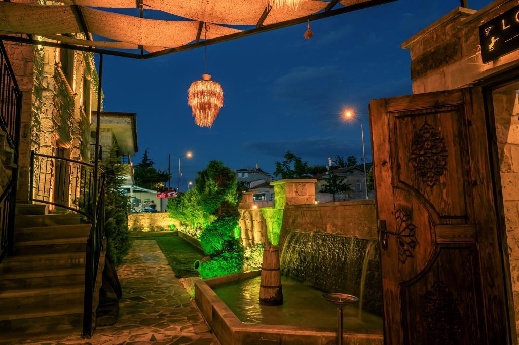 Louis Cappadocia — 5