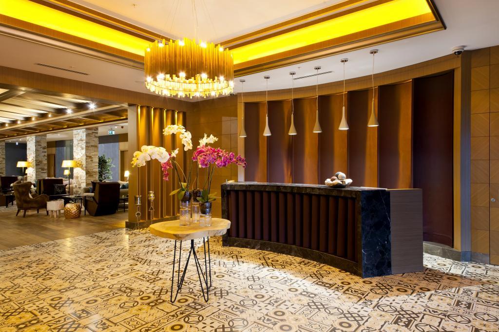Magna Pivot Hotel — 5