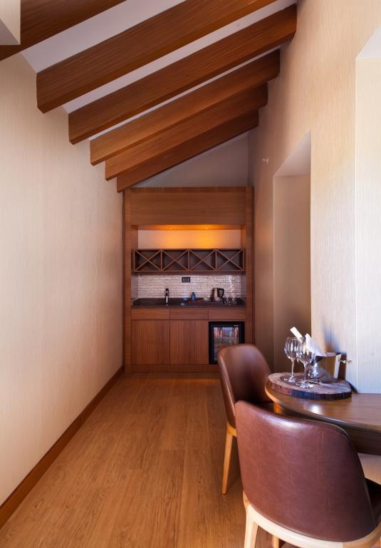 Magna Pivot Hotel — 10