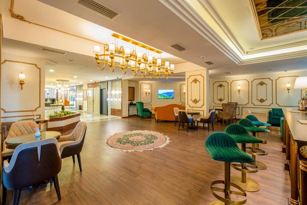 Marble Hotel — 4