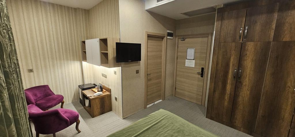 Mardy Suit Hotel — 8