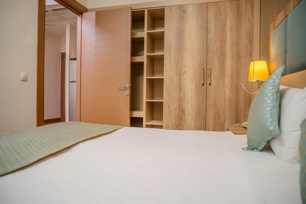 Mari Suites Hotel — 2