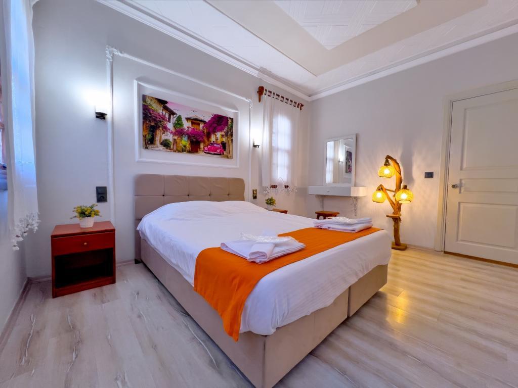 Mese Suites — 7