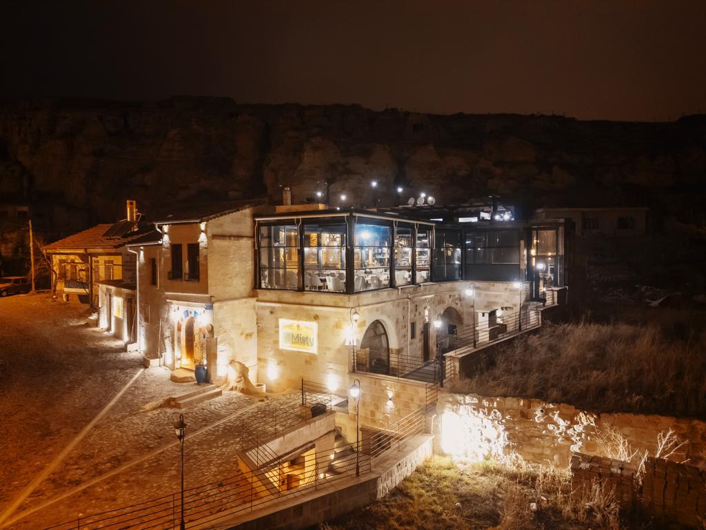 Misty Cave Hotel — 1