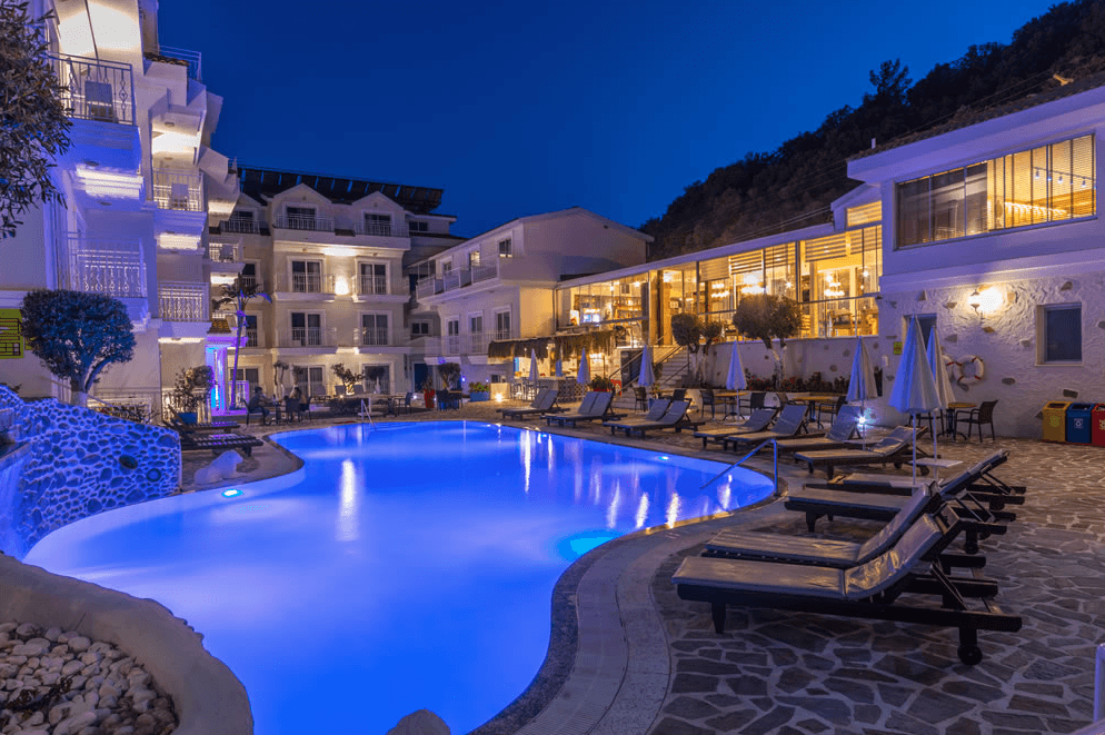 Montebello Deluxe — 1
