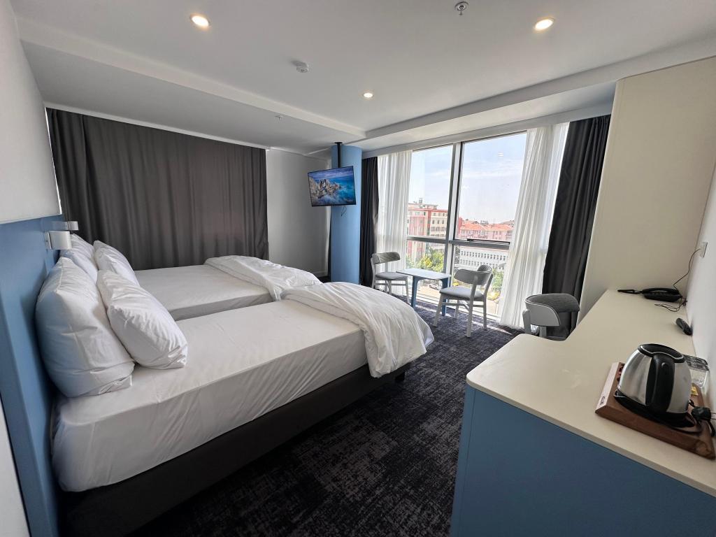 No25 Hotels — 5