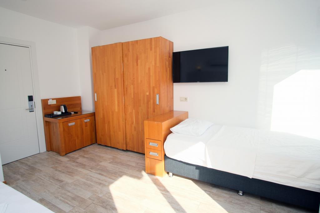 Nur Otel — 4