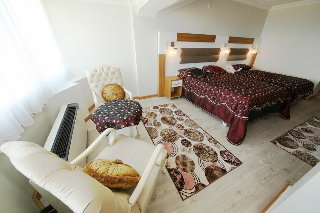 Okutur Otel — 4