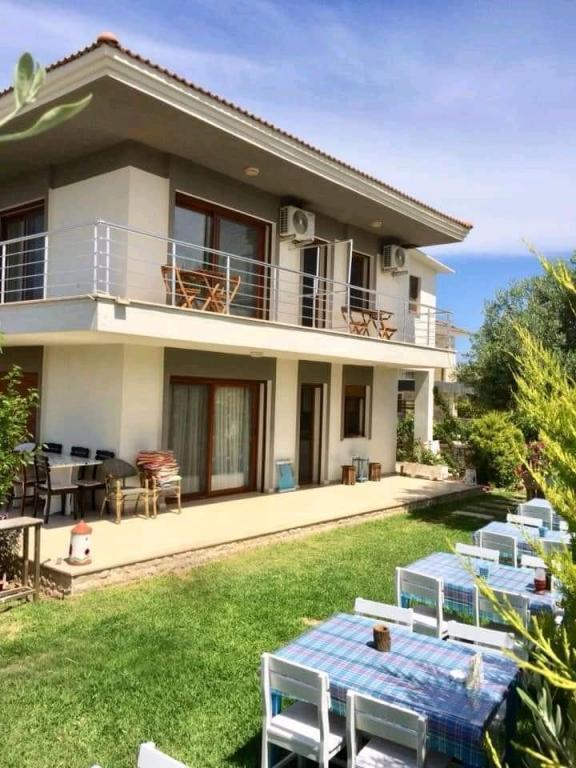 Otuz5 Otel — 5