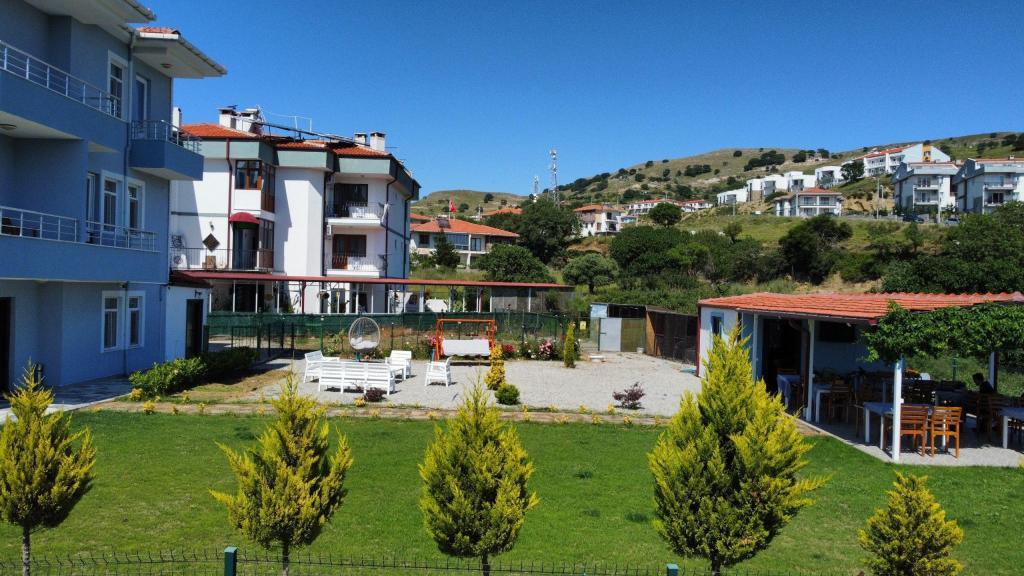 Parli Hotel