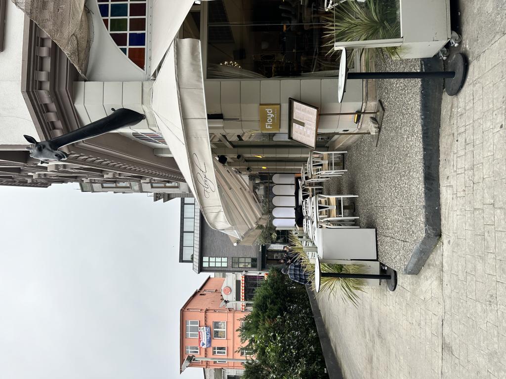 Port Hotel — 2