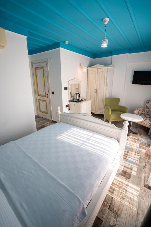 RAOtel — 2